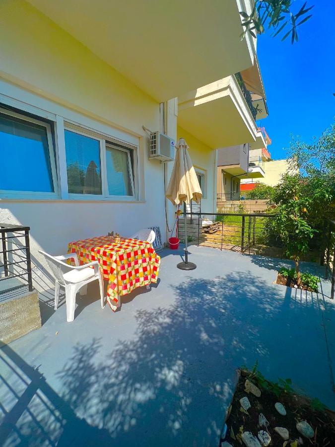 Kalamitsa Apartment By The Beach Kavala Exteriör bild